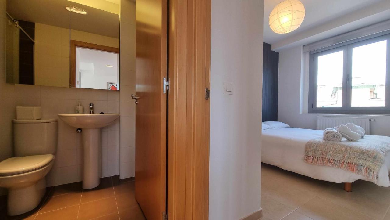 Apartamento El Atico De Anat Posada De Llanes Esterno foto
